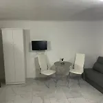 Gradoniroom26 * Neapol