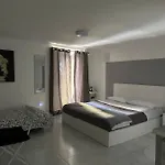 Gradoniroom26 * Neapol