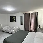 Gradoniroom26 Neapol