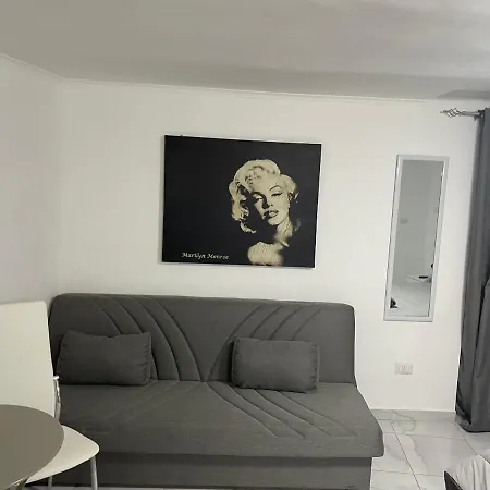 Gradoniroom26 Апартаменты Неаполь